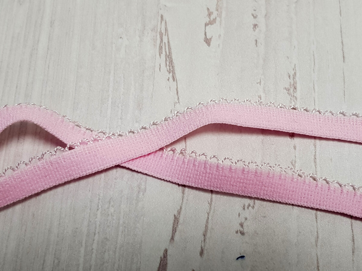 Gaiši rozā šaura elastīga gumija