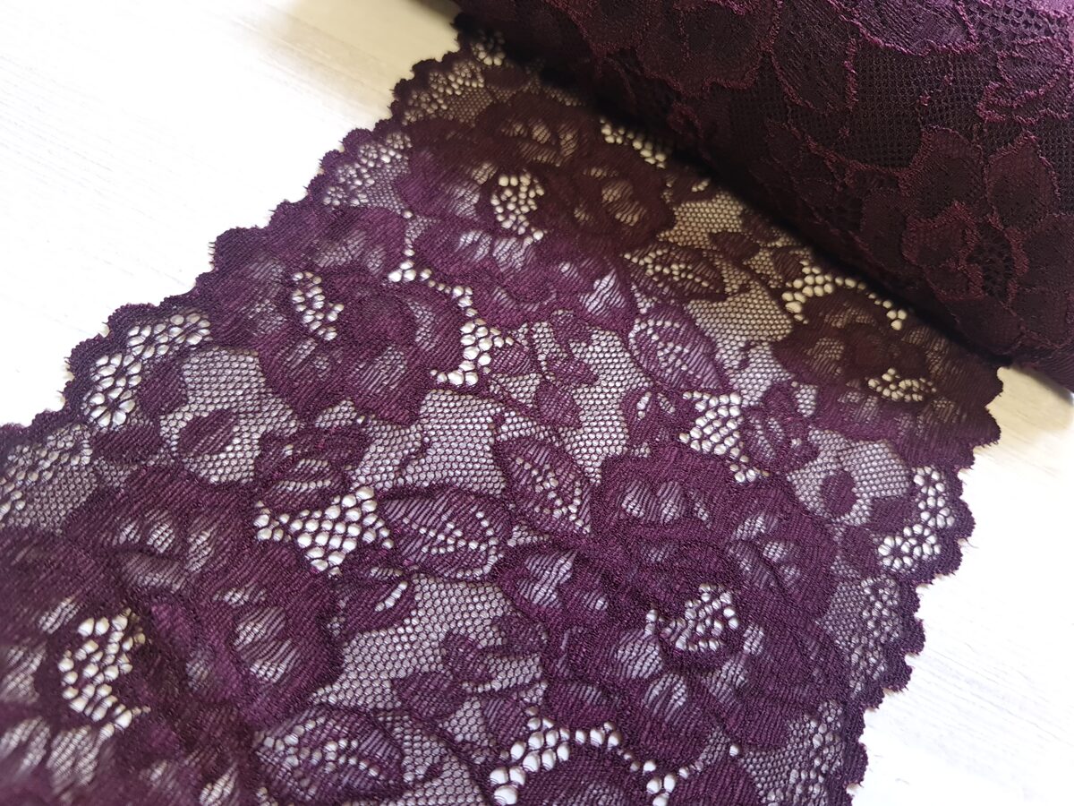 Dark plum color lace with elastane, Nr.38