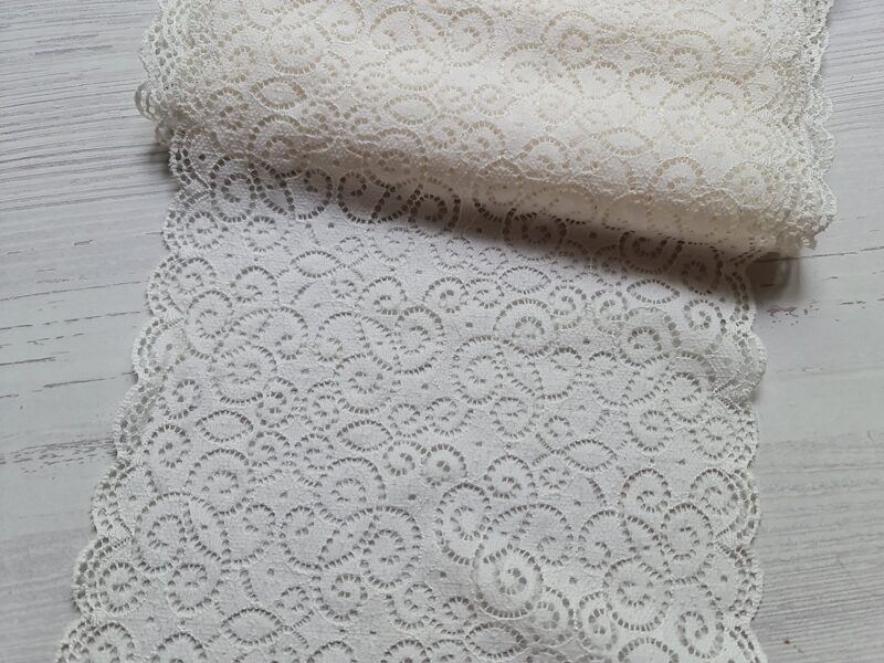 White lace with elastane, Nr.27
